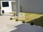 Venda Casa Nova Acabamento Refinado 3 quartos sendo 1...