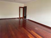 Venda de Apartamento em Rua Conselheiro Costa Aroso Nº...