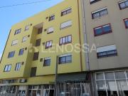 Venda de Apartamento T2 em Rua Simões de Almeida Nº 256...