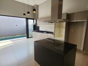 Venda de Casa em Condomínio de Luxo no Real Sul em...