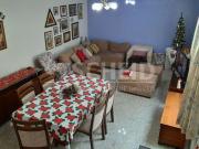 Venda de casa em condomínio fechado no Jardim Ipiranga