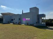 Venda ou Locação: Casa de Luxo em Condomínio Fechado em...