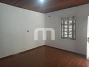 Venda ou Locação Terreno com Duas Casas próximo da Pç...