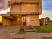 VENDA | Sobrado, com 3 dormitórios em Porto Seguro, Dourados