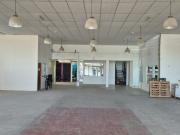 VENDE / ALQUILA GRAN LOCAL Y DEPÓSITO AV COLÓN 6300