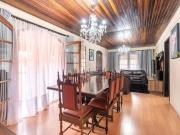 VENDE CASA 3 QUARTOS NO NOVO MUNDO
