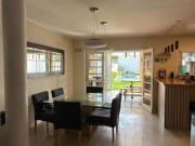 VENDE CASA B° URCA 4 DORMITORIOS CON COCHERA APTO CREDITO