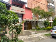 Vende Casa Dúplex en Medellín, barrio Simón Bolívar