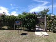 VENDE CASA EN AMPLIO TERRENO!