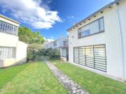 VENDE CASA LA FLORESTA TOTALMENTE REMODELADA