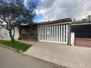 VENDE CASA MODELIA BOGOTA