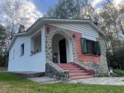 VENDE CASA VILLA YACANTO