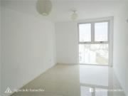 VENDE: Dpto 1 Dormitorio en Complejo Cerrado / Av....
