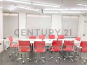 VENDE ESTUPENDA OFICINA SECTOR PUC DESOCUPADA