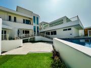 Vende Jardines Del Sur Casa De Lujo 8d 10e piscina