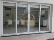 Vende lindo sobrado no condomínio fechado de alto padrão...