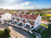 Vende Moradia T3 Ericeira 7 km, A Casa das Casas