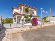 Vende Moradia T5 Ericeira 6 km, A Casa das Casas