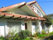 VENDE O ARRIENDA CASA EN CENTRO DE QUILPUÉ
