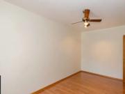 Vende se apartamento com 2 quartos 1 suÃte e 68mÂ²...