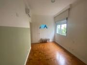 Vende se apartamento de 3 dormitórios no Itaim Bibi