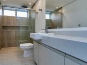 Vende se Apartamento reformado na Alameda Casa branca...