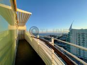 Vende se apartamento T2 duplex de luxo no último andar...