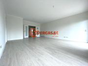 Vende se Apartamento T2 Novo com garagem e arrecadação...