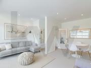 Vende Se: apartamento T4 | Prédio de placa com elevador...