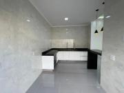 Vende se casa com 3 quartos sendo 1 suíte, com 1...