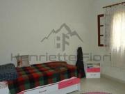 Vende se casa com habite se no Condomínio Cinco Lagos...