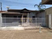 Vende se Casa em Condomínio Bairro Boa Esperança