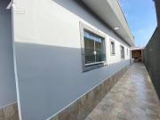 Vende se casa em Mongaguá 2 Quartos, 1 Suite, 3 Vagas