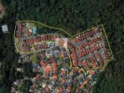 Vende se Casa no Cond. Carmel 4 dorm/2sts, repleta de...