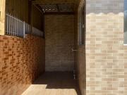 Vende se casa tÃrrea mobiliada em BiguaÃ§u!