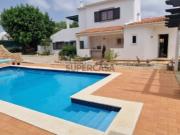 VENDE SE FANTÁSTICA MORADIA NA URB. BELMONTE PORTIMÃO