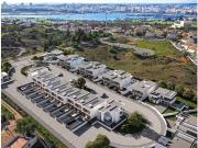 VENDE SE FANTÁSTICA MORADIA V4 EM CONSTRUÇÃO FERRAGUDO