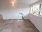 VENDE SE Magnífica Casa R$ 2.200.000,00 sendo 3 suítes...