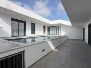 Moradia de Luxo Contemporânea Exclusividade, Elegância e...