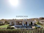 Vende se moradia T5 de luxo com piscina no Montenegro, Faro