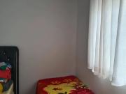 Vende se sobrado com 3 quartos sendo 1 suíte, Duas salas...