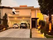 Vende se Sobrado Condomínio Belvedere