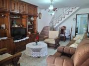 Vende se sobrado de esquina com 4 dormitórios, vaga de...