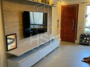 Vende se Sobrado, em Condomínio Fechado