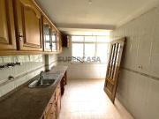 Vende se T2 em Benfica Lisboa