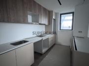 VENDE SE T3 COM VARANDA EM LEÇA DA PALMEIRA