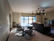 Vende se T4 em condomínio com piscina em S. Francisco,...