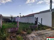 Vende se terreno localizado no Jardim São Genaro!