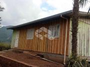 Vende se um sítio escriturado no interior de Bento...