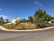 VENDE TERRENO COM PERMISSÂO DE CONSTRUÇÂO VARANDAS DO...